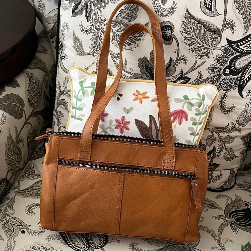 Spikes & Sparrow- Genuine Leather Tan shoulder Bag - - Picture 8 of 11